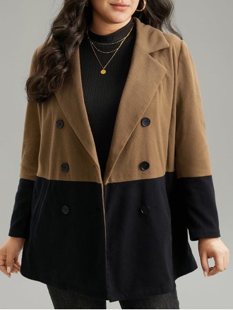 Plus-size women's elegant tweed coat
